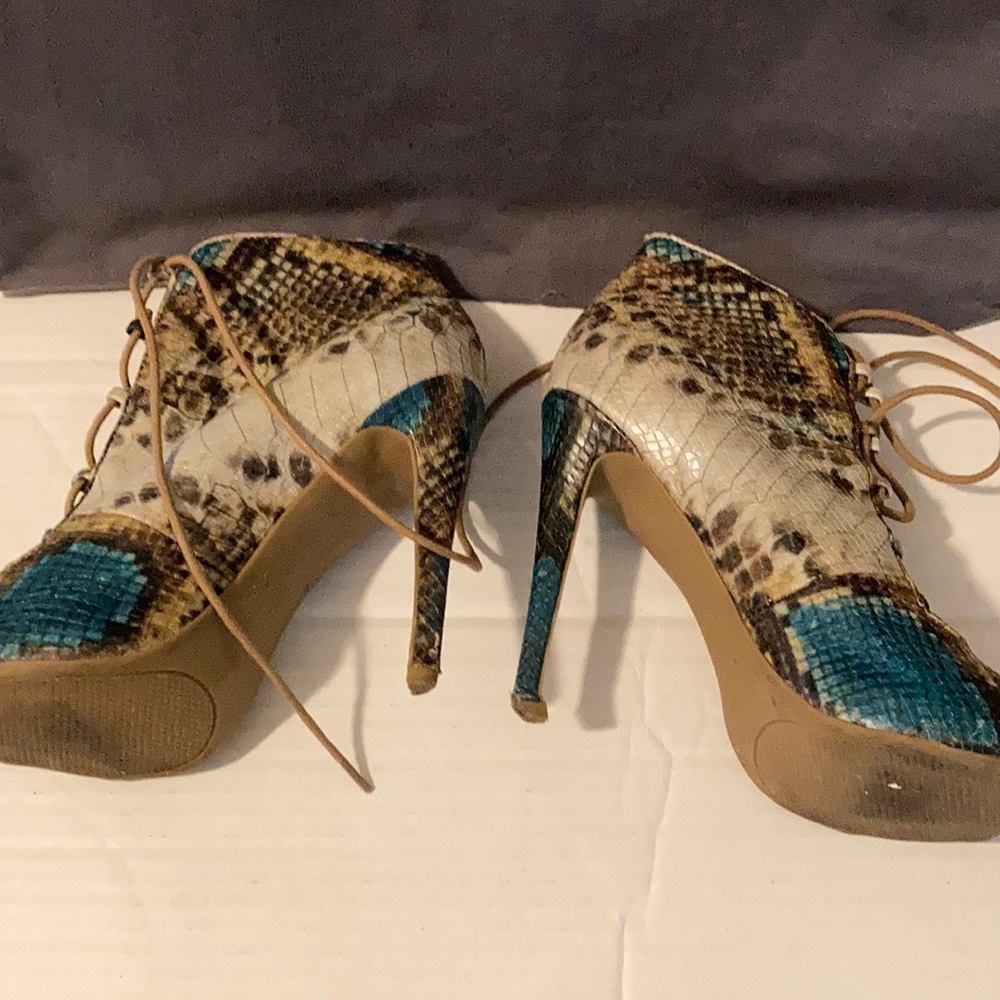 Zigisoho, Size 8, Multi Color (Dsw) - image 3